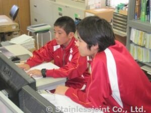 N0016 20181025 兵庫県立尼崎高等学校よりインターンシップに来られました。3