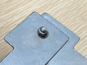 Q0158 共締め(ともじめ、共じめ)とは何を意味していますか。