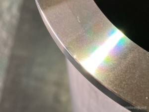 Q0288 クランプ痕(跡)、クランプ傷、チャック痕(跡)、チャック傷、掴み痕(跡)、掴み傷とは何を意味していますか。